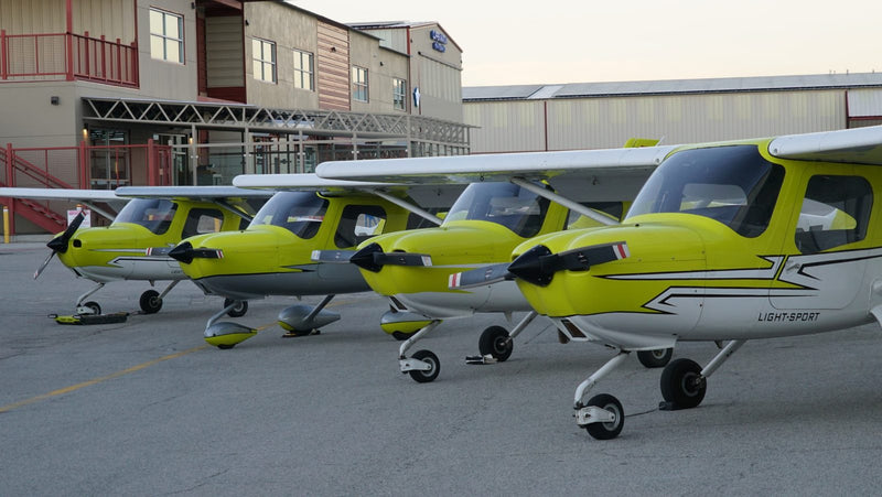 The You Fly LA training fleet on the ramp at Van Nuys Airport